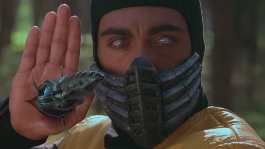 "Johnny Cage vs Scorpion" - Mortal Kombat / Смертельная битва (Paul W. S. Anderson / Пол У. С. Андерсон, 1995)