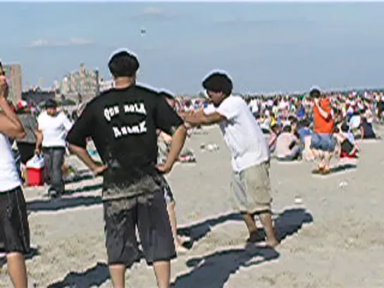 impromptu wrestling on the beach at Coney Island (1 of 2)