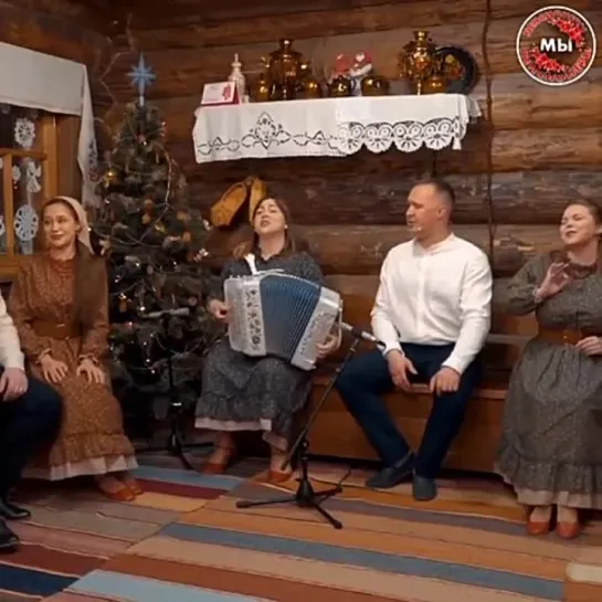 Ярко над Волгой светит звезда🎶