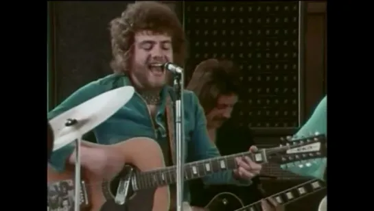 STEALERS WHEEL  -  Stuck In The Middle with you  (1972)