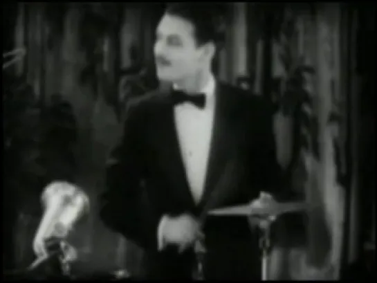 MILTON AGER & JACK YALLEN -  Ain't She Sweet  (1927)