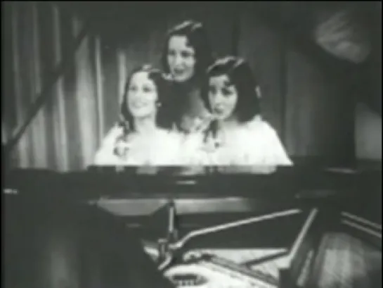 THE BOSWELL SISTERS -  Crazy People  (1932)