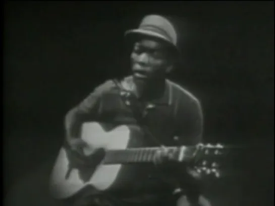 JOHN LEE HOOKER  -  Tupelo, Mississippi