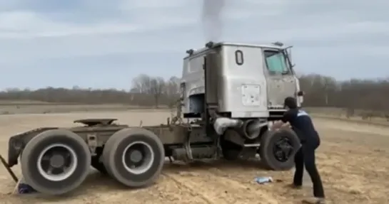 Видео от Сам себе строитель