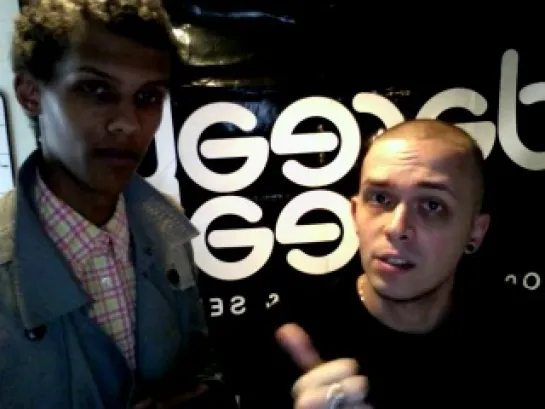 Petit message de Stromae & DJ Psar JUSTE POUR VOUS !!