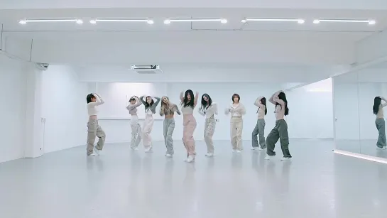 Y2Mate.is - TWICE SET ME FREE Choreography Video-sXM5GwksZIY-720p-1654368027642