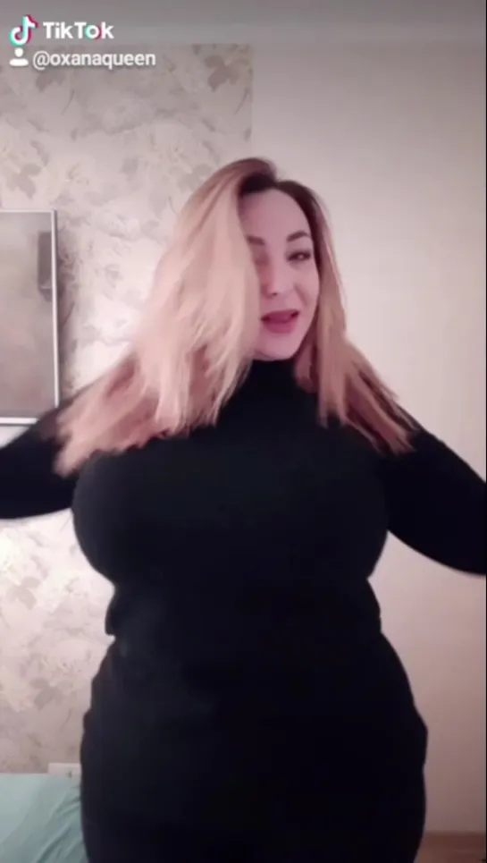 Oxana Polyakova plus size model