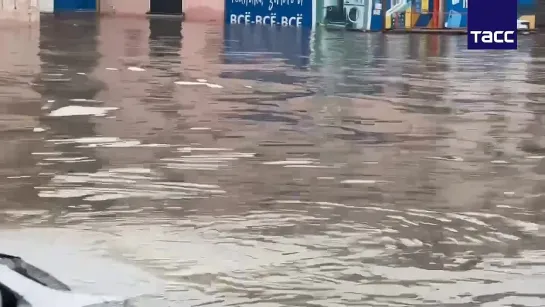 В Подольске зима пришла внезапно, а в Орске внезапно пришла вода