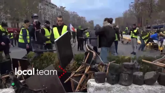 Мне это что-то очень напоминает...Где-то я это видела. Буквально лет пять назад в одной цэевпроейской стране. )