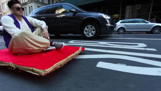 ALADDIN MAGIC CARPET PRANK ahah))