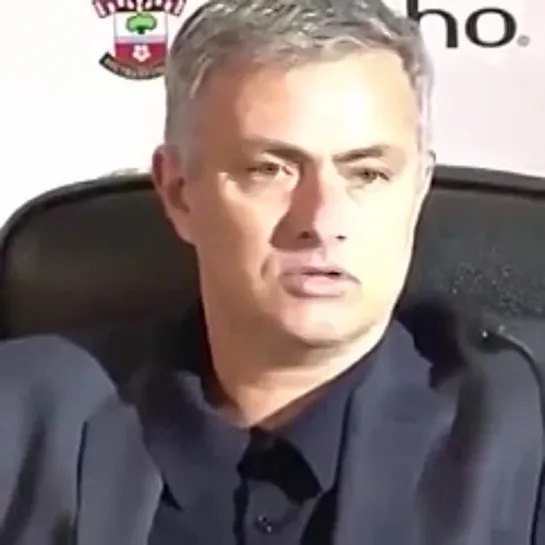 Funny moment, Mourinho-'What is this'