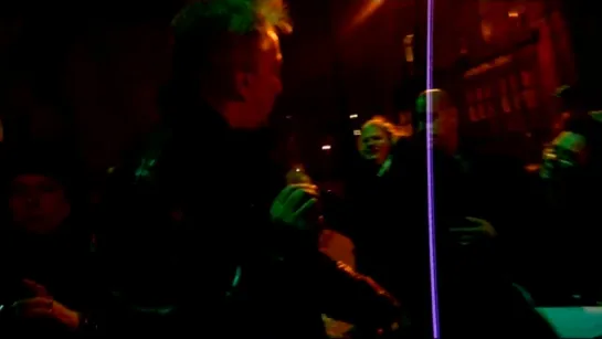 Alan Rickman signing autographs. BAM NY 2011.mp4