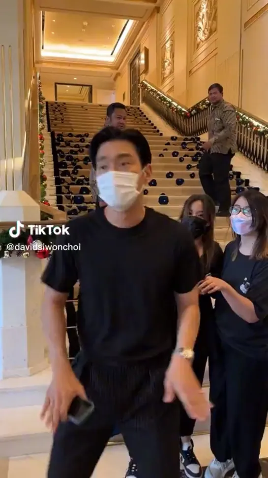 Siwon TikTok 29.12.22