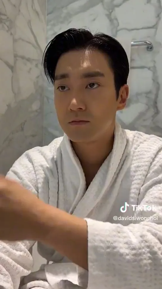 221216 Siwon tiktok update