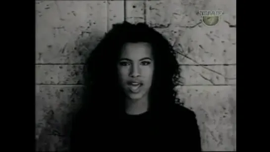 Youssou N'Dour & Neneh Cherry - 7 seconds