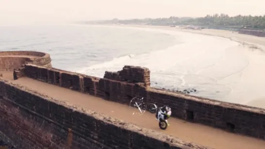 Dougie Lampkin - Lets Loose in Goa | Мототриал