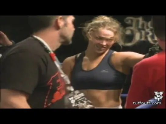 Ronda Rousey vs Autumn Richardson