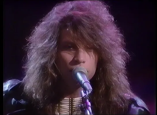 Jon Bon Jovi & Richie Sambora - Livin' On A Prayer - Wanted Dead Or Alive (Live Wanted MTV) (1989)