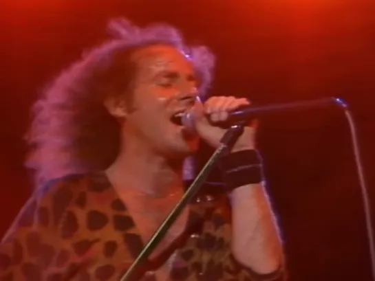 Scorpions - Bad Boys Running Wild (Live Rock In Rio) (1985)