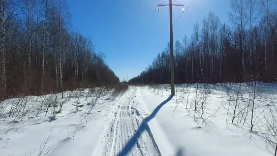 снежная магистраль! движение транспорта со скоростью ниже 25 км/ч запрещено!