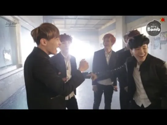 [BANGTAN BOMB] Let's intercept SUGA!