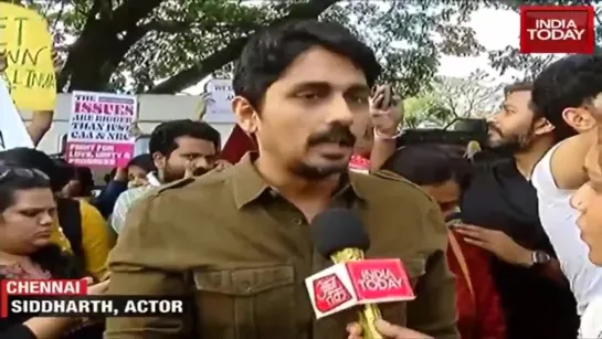 Actor Siddharth joins the Anti-CAA protest in Chennai