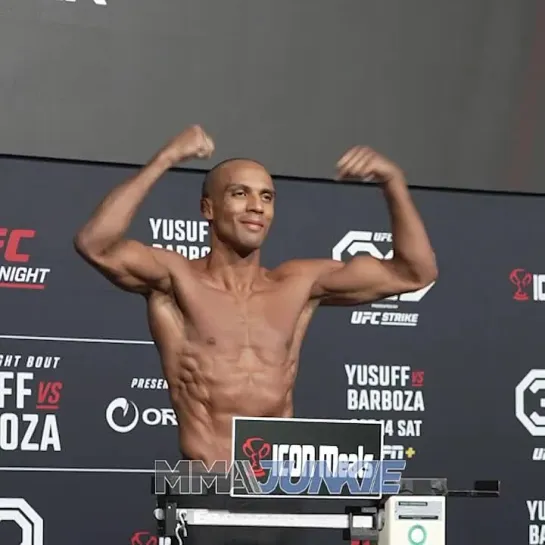 OFFICIAL- Sodiq Yusuff and Edson Barboza have made weight for Saturday’s main event