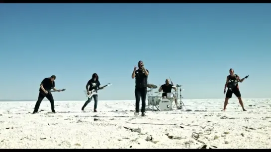 Killswitch Engage - Cut Me Loose [OFFICIAL VIDEO]