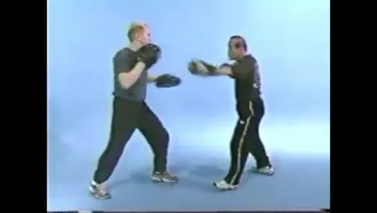 Dan Inosanto.JKD Kickboxing