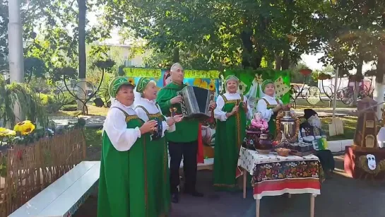 Руководители города и района посетили национальные подворья, которые представили Дома культуры Слободзеи, Первомайска (русское п