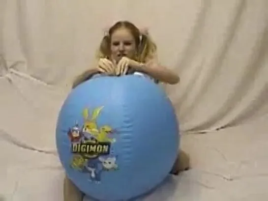 Mackenzie beachball inflate