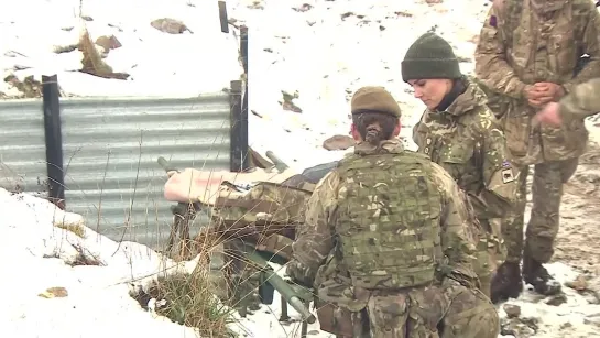 Kate visits the 1 Battalion Irish Guards in Salisbury