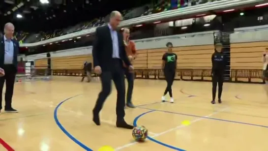 Prince William shoots and scores at Copper Box arena