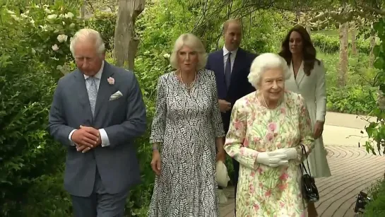 Duchess of Cambridge Join Queen for G7 Reception