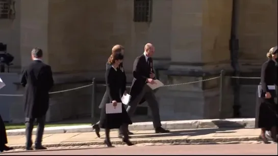 Kate, Harry and William talking