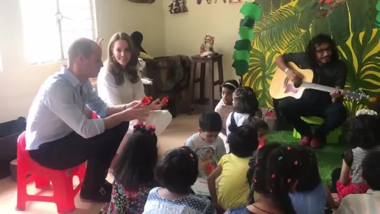 Video of Wiliam and Kate at SOS Village - sweet look from Kate to William RoyalVisitPakistan