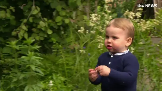 Prince George, Princess Charlotte and Prince Louis exploring the Duchess of Cambridge’s ChelseaFlowerShow2019 Back to Nature’ ga