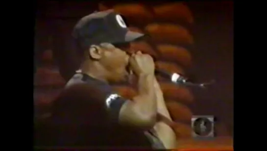 Public Enemy - The Enemy Strikes Live (1992)