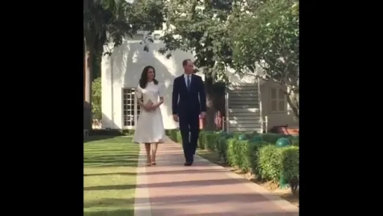 will + kate arrive at old birla house in Delhi