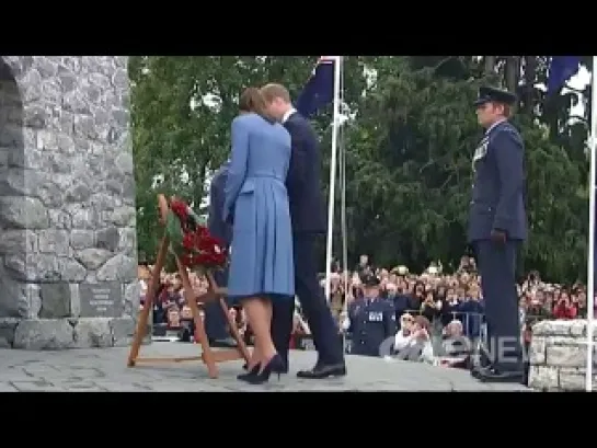 Prince William and Kate delight crowds in Blenheim