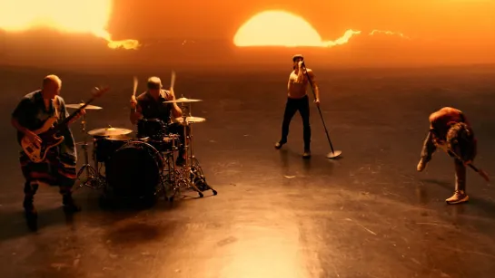 Red Hot Chili Peppers - Black Summer / 2022 (Official Music Video)