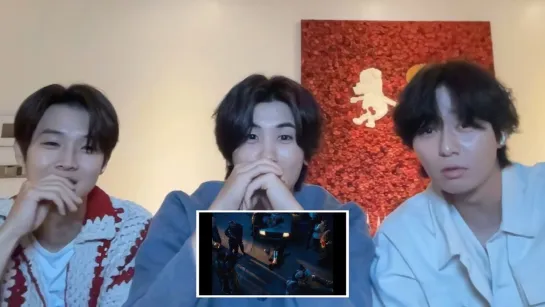 V - FRI(END)S - MV Reaction