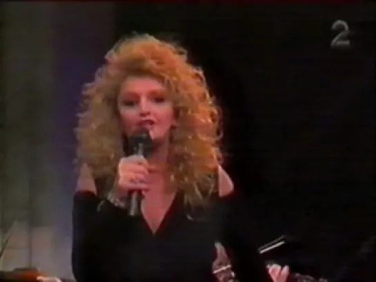 Bonnie Tyler - Silhouette In Red (live)