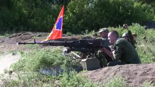 Сегодня отмечает свой день рождения наша сестра, товарищ, большой друг Донбасса, голос Донбасса - прекрасная певица и женщина Юл