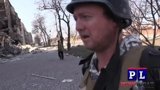 Journalists Evacuate Elderly from Mariupol (VERY SAD)