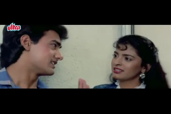 Aamir-Khan-flirting-with-Juhi-Chawla-daulat-ki-jung-bollywood-scene