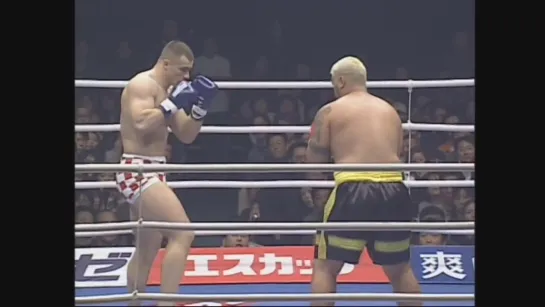 Mirko Cro Cop vs Mark Hunt. K-1 World Grand Prix 2002 in Nagoya 1080p