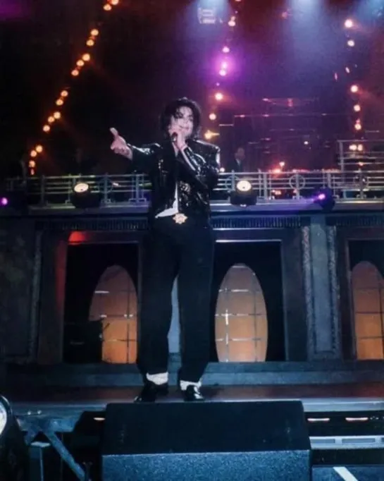 AI Michael Jackson - Come Together (30th Anniversary Celebration) - September 7th