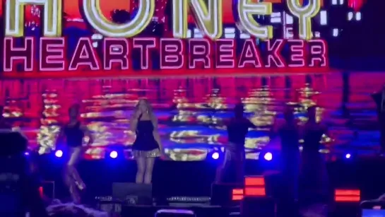 «Honeybreaker mashup by Mariah Carey Lovers and Friends May 6th 2023