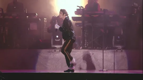 Michael Jackson - Billie Jean (Munich 1997) _ Widescreen + New Mix (with Live Vocals) (4K)